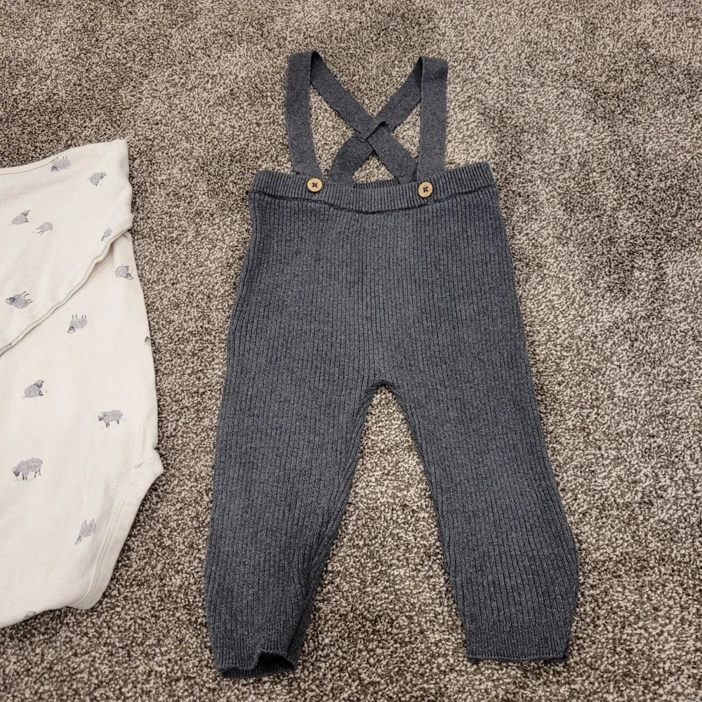 Carters Baby 18M Sheep Print Bodysuit and Gray Ribbed Suspender Pants Set 2pc